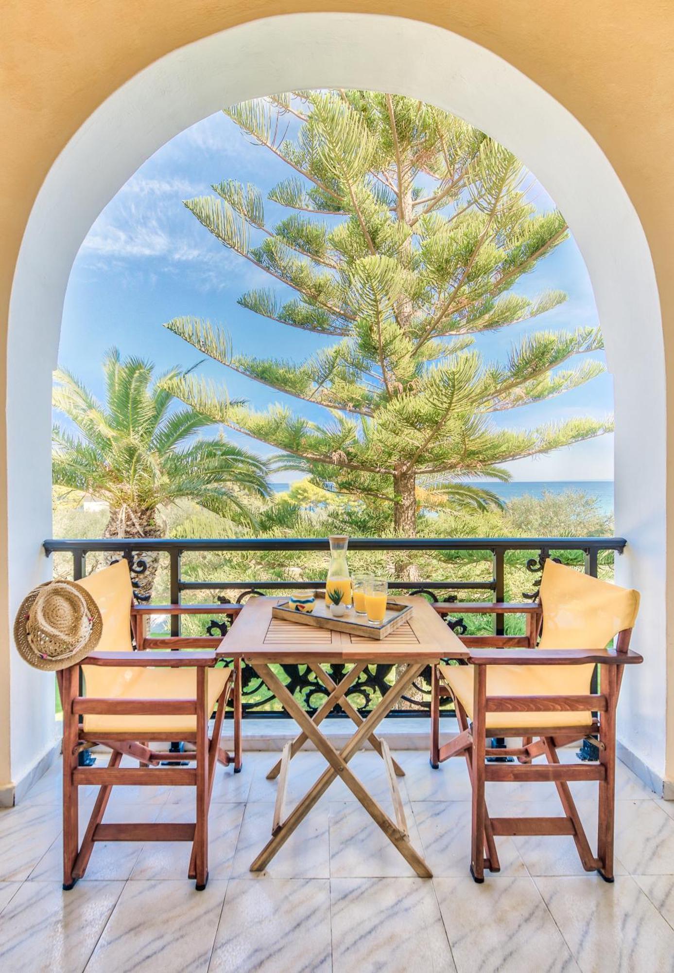 Panorama Studios & Apartments Амуді Екстер'єр фото