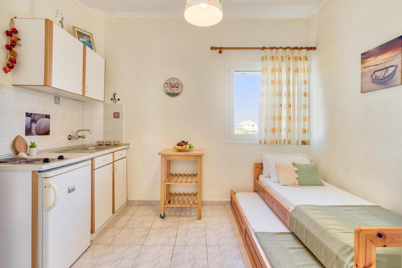 Panorama Studios & Apartments Амуді Екстер'єр фото